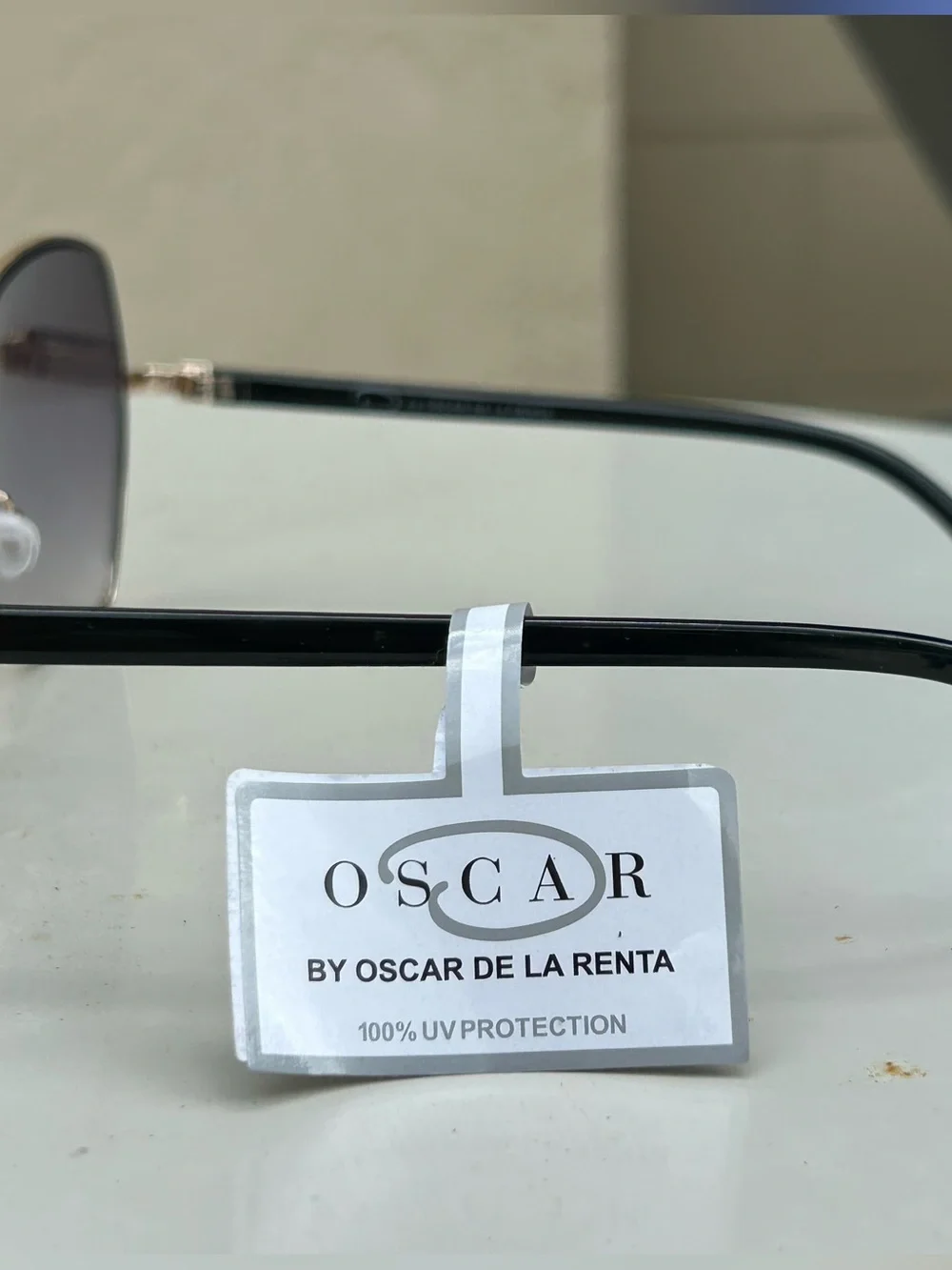 Oscar De La Renta, women’s Oversized Gradient Black Frame Sunglasses
